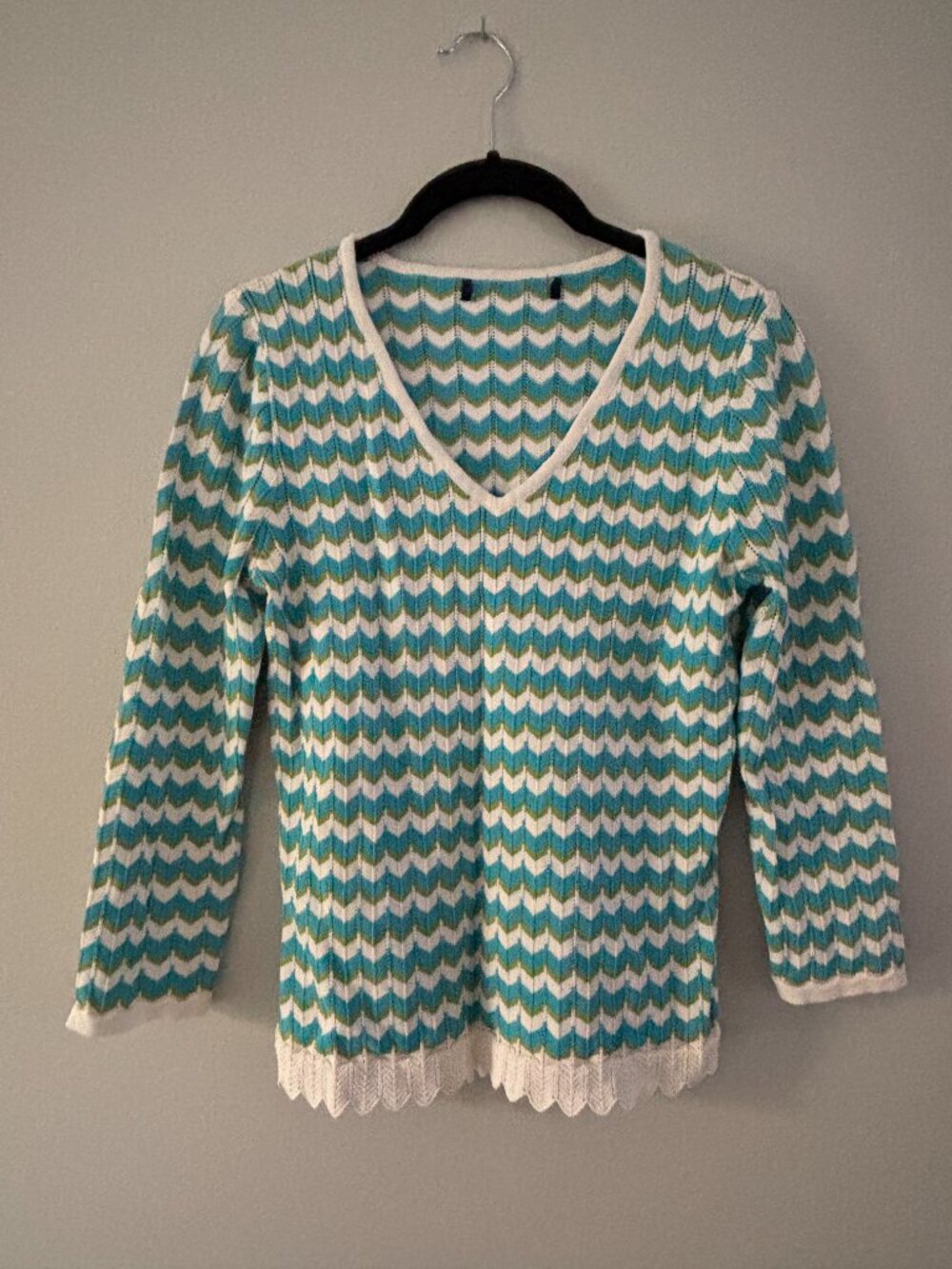 Chevron Scalloped Edge V-Neck Sweater